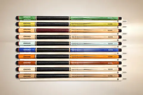 CUE STICK